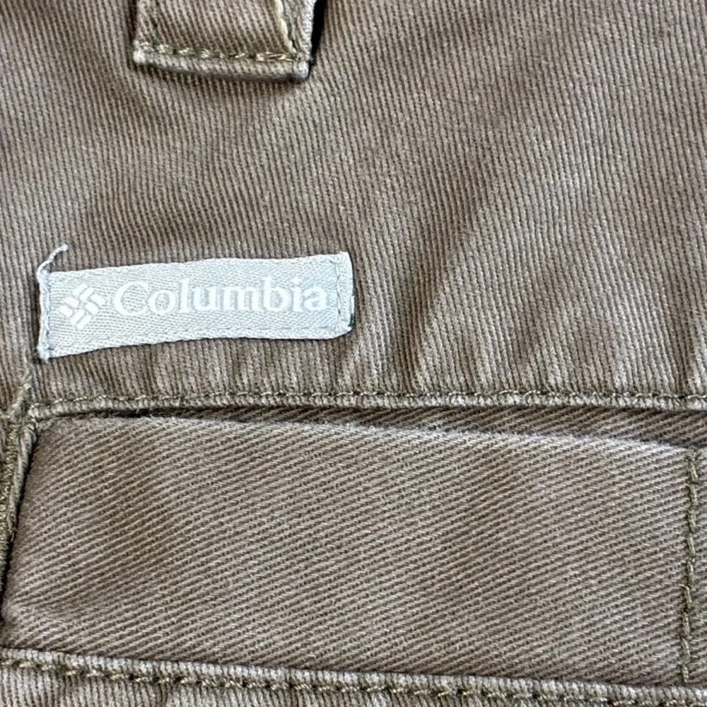Columbia Men's Brown Cargo Shorts 34W Omni-Shade Cotton Hiking Outdoor Utility